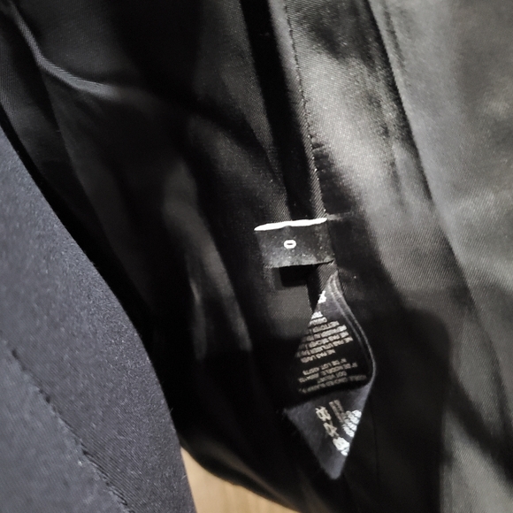 LAST CHANCE Theory Velvet Polka Dot Blazer - Picture 3 of 4